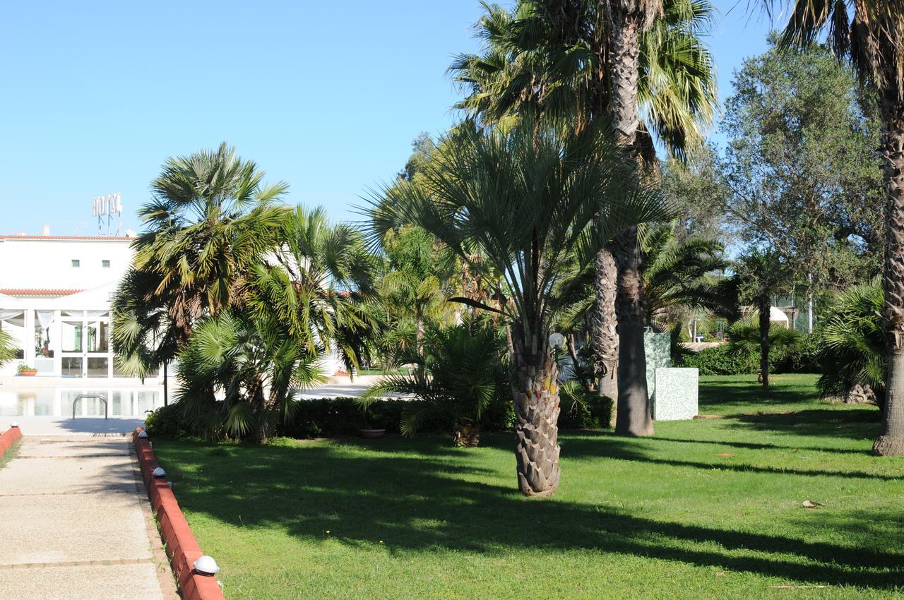 Hotel Masseria Marziale Brindisi Exteriör bild